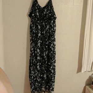 Torrid maxi dress black floral
